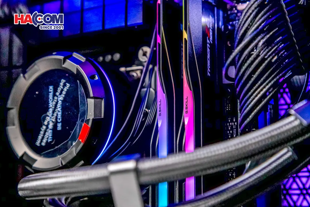 91080_pc_hacom_platinum_pro_011_intel_i7_14700f_vga_rtx_5070_011.JPG 11