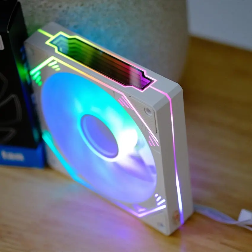 92094_fan_case_magic_ultra_snow_man_f120_reverse_white_led_vo_cuc_argb__6_.jpg 5