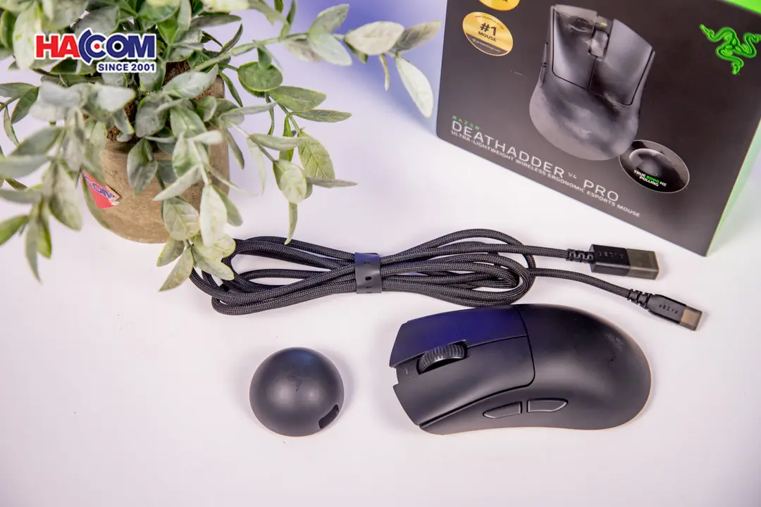 92586_chuot_khong_day_razer_deathadder_v4_pro_mau_den_08.JPG 11