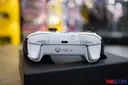 68040_tay_cam_choi_game_khong_day_microsoft_xbox_one_elite_series_2_core_mau_trang_005.JPG 8