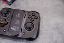 68671_tay_cam_dien_thoai_razer_kishi_for_android_rz06_02900100_r3m1_004.JPG 6