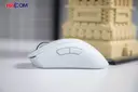 68798_chuot_game_khong_day_razer_deathadder_v3_pro_ergonomic_white_rz01_04630200_r3a1_008.JPG 11