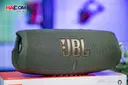 69684_loa_di_dong_jbl_charge_5_mau_xanh_la_cay_07.JPG 11