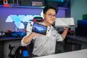72672_may_choi_game_cam_tay_asus_rog_ally_amd_ryzen_z1_extreme_01.JPG 6