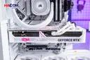 91079_pc_hacom_platinum_010_intel_i7_14700f_vga_rtx_5070_artic_011.JPG 11