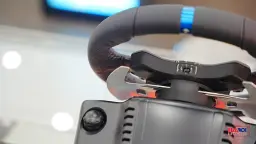 31358_vo_lang_game_logitech_g29_driving_force_06.jpg 9