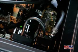 44393_modding_pc_thermaltake_view71_st_04_6.jpg 5