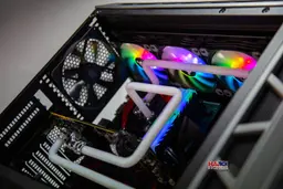 44864_modding_pc_coolermaster_h500p_ht_30_black_sparkle_5.jpg 4