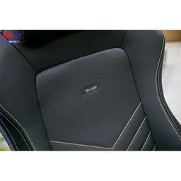 44963_ghe_gamer_noblechairs_hero_series_black_gold_ultimate_chair_germany_09.jpg 17