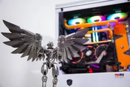 45129_modding_pc_lianli_pc_a550w_ht_35_luxury_royal_fire_9.jpg 8