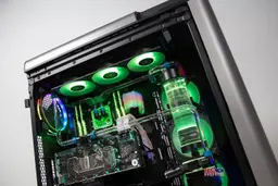 45416_modding_pc_thermaltake_level_20_gt_ht_37_translucent_7.jpg 6