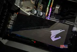 45787_modding_pc_coolermaster_c700m_ht_41_abyssal_crystal_6.jpg 5