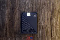 45995_o_cung_gan_ngoai_wd_my_passport_ultra_blue_4tb_mau_xanh_2_5_quot_wdbftm0040bbl_wesn_44.jpg 7