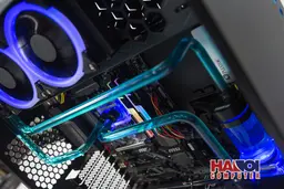 41679_modding_pc_303_ht_03_4.jpg 3