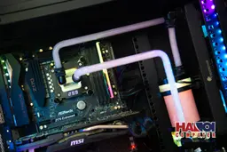43232_modding_pc_coolermaster_mastercase_ht_22_7.jpg 6