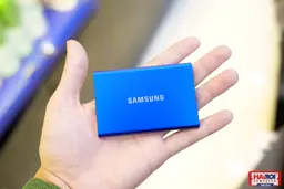 54104_o_cung_gan_ngoai_ssd_samsung_t7_portable_2tb_xanh_44.jpg 7