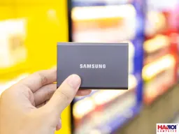 54106_o_cung_gan_ngoai_ssd_samsung_t7_portable_1tb_den_33.jpg 6
