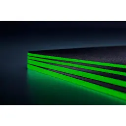 54981_ban_di_chuot_razer_gigantus_v2_rz02_03330400_r3m1_0003_4.jpg 3