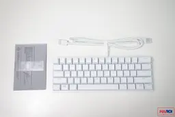 55391_ba_n_phi_m_co_razer_huntsman_mini_mercury_rz03_03390400_r3m1_02.JPG 3