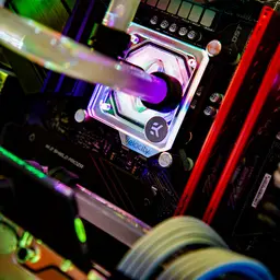 57669__0002_thermaltake_view_51_snow_edition_watercooling__3_.jpg 3