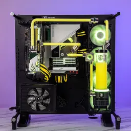 58912_thermaltake_core_p5_watercooling__9_.jpg 7