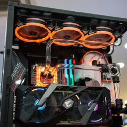 59038__pc_lian_li_o11_dynamic_ht_91_watercooling__4_.jpg 5