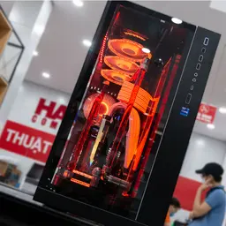 59076_lian_li_o11_dynamic_xl_watercooling_1__7_.jpg 6