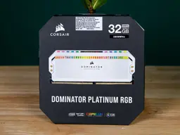 59335_ram_desktop_corsair_dominator_platinum_white_rgb_cmt32gx4m2e3200c16w_11.jpg 3
