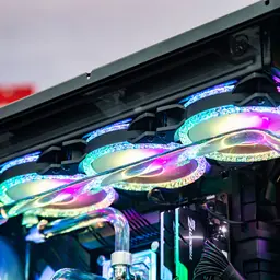 59563_lian_li_o11_xl_watercooling_2__7_.jpg 6