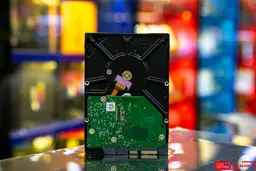 51401_hdd_wd_gold_2tb35sata_3128mb_cache7200rpm_wd2005fbyz_33.jpg 4