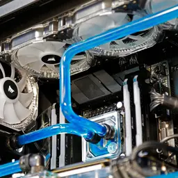 51497_pc_modding_corsair678c_5.jpg 5