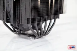 51537_noctua_nh_d15s_chromaxblack_8.jpg 13
