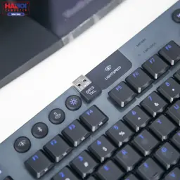 53336_ban_phim_logitech_g913_tkl_lightspeed_wireless_rgb_blue_switch_05.jpg 10