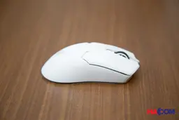 65961_chuot_game_khong_day_razer_viper_v2_pro_white_ultra_lightweight_rz01_04390200_r3a1_006.jpg 10