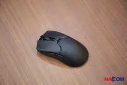 66718_chuot_game_khong_day_razer_viper_v2_pro_black_ultra_lightweight_rz01_04390100_r3a1_005.jpg 10