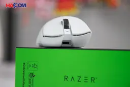 68798_chuot_game_khong_day_razer_deathadder_v3_pro_ergonomic_white_rz01_04630200_r3a1_007.JPG 10