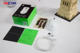 68798_chuot_game_khong_day_razer_deathadder_v3_pro_ergonomic_white_rz01_04630200_r3a1_002.JPG 5