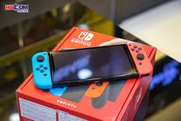 69258_may_choi_game_nintendo_switch_oled_red_and_blue_xanh_do_012.jpg 15