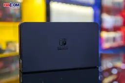 69258_may_choi_game_nintendo_switch_oled_red_and_blue_xanh_do_08.jpg 8
