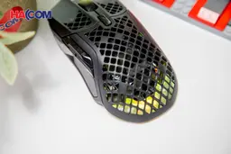 69600_chuot_gaming_khong_day_steelseries_aerox_5_wireless_62406_007.JPG 12