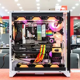 61425_lian_li_o11_dynamic_xl_watercooling_ekwb__6_.jpg 5