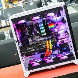 61425_lian_li_o11_dynamic_xl_watercooling_ekwb__8_.jpg 7