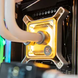 62394_lian_li_o11_dynamic_watercooling_white__6_.jpg 6