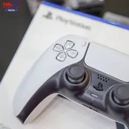 70222_tay_cam_choi_game_sony_ps5_dualsense_mau_trang_04.jpg 7