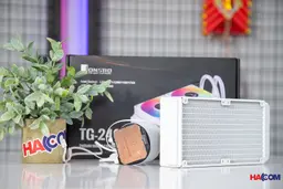70587_img_9746.jpg 8
