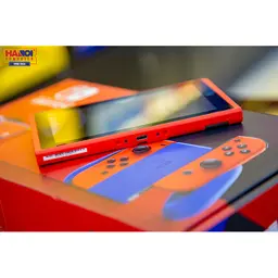 71436_may_choi_game_nintendo_switch_mario_red_blue_edition_08.jpg 13