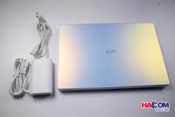 71772_laptop_lg_gram_14z90rs_g_ah54a5_i5_1340p_16gb_ram_512gb_ssd_14__7_.jpg 12