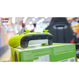 72211_tay_cam_choi_game_khong_day_xbox_series_x_controller_electric_volt_hang_chinh_hang_12.jpg 11