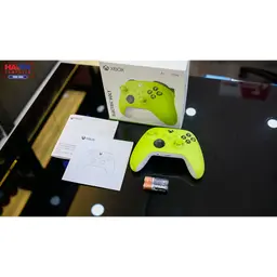 72211_tay_cam_choi_game_khong_day_xbox_series_x_controller_electric_volt_hang_chinh_hang_8.jpg 7