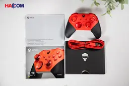 72561_tay_cam_choi_game_khong_day_microsoft_xbox_one_elite_series_2_core_red_004.jpg 7